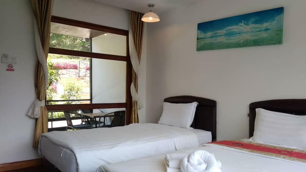 Ayana Holiday Resort Kampong Kundassan Eksteriør billede
